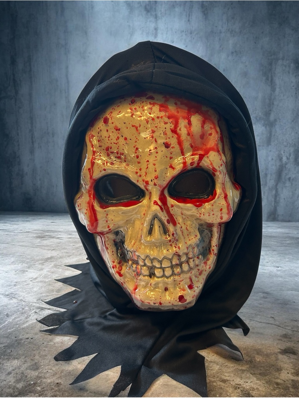Fun World  Halloween Skeleton Heart pump bleeding Reaper mask Vintage